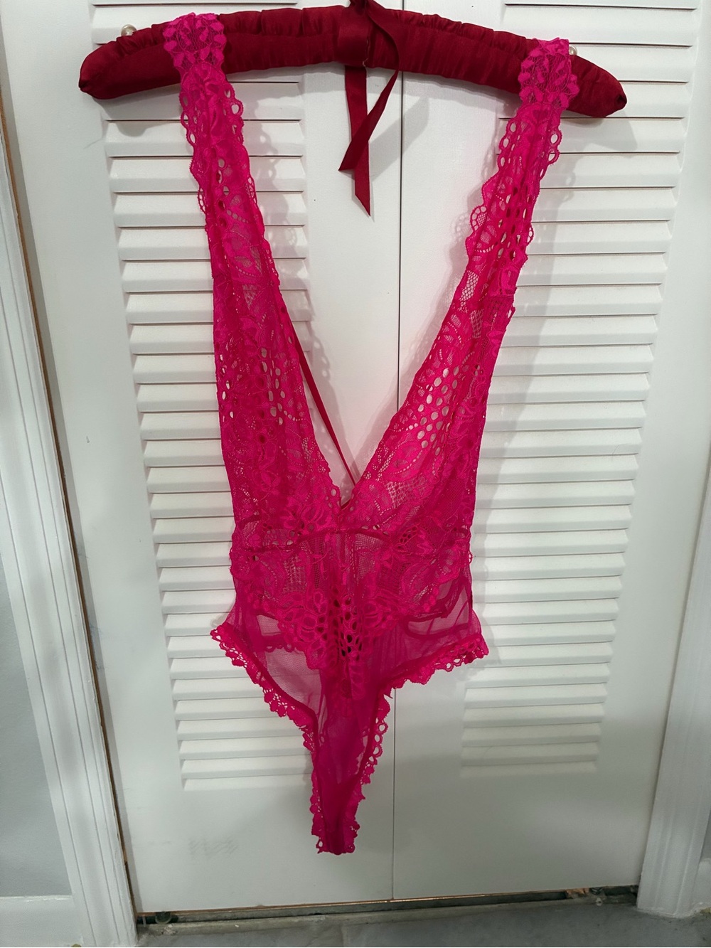 Victoria's Secret Fuchsia Lace Plunge Teddy